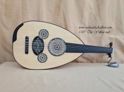 1587 ألعود ألاصفر